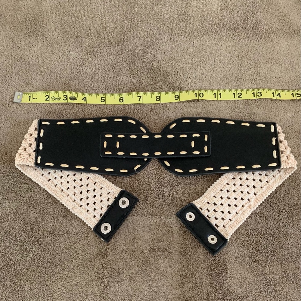 Belt - Picture 3 of 4